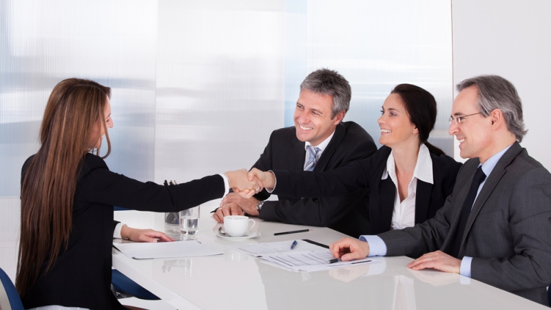 How To Land A Meeting With The Right Person At A Target Company