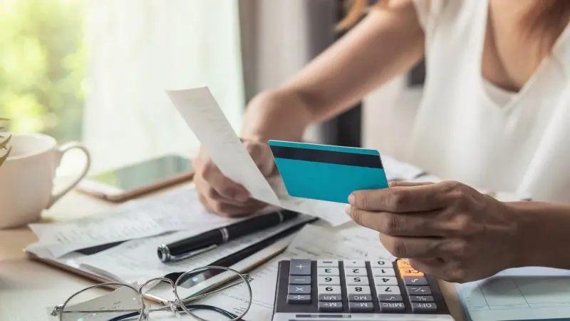 How to Negotiate Your Credit Card Interest Rates: Tips for Saving Money