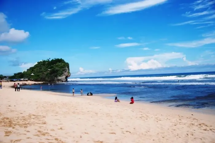Indrayanti Beach, Exotic Marine Tourism with a Million Charms in Jogja