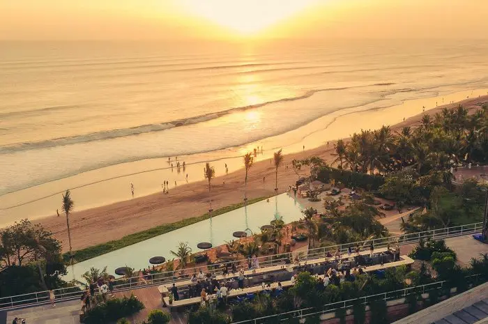 Melasti Beach, Favorite Spot to Enjoy Panoramic Sunset in Bali