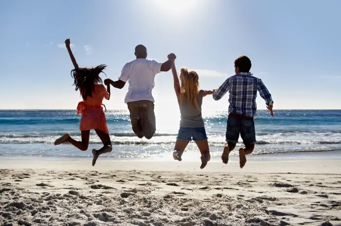 Hindari 6 Perilaku Ini Agar Liburan Bersama Teman Tetap Menyenangkan!