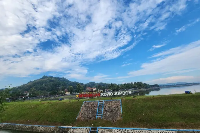 Rowo Jombor, Natural Tourism Combined with Culinary Tourism in Klaten