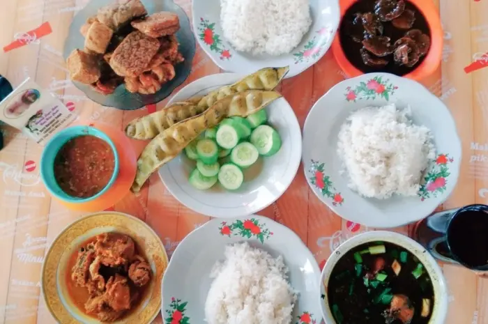 Typical Betawi Foods That You Must Bring Home as Souvenirs When You Go Home!