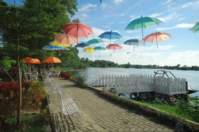 Danau Siombak Medan, Tempat Sempurna untuk Bersantai dengan Spot Foto Instagramable