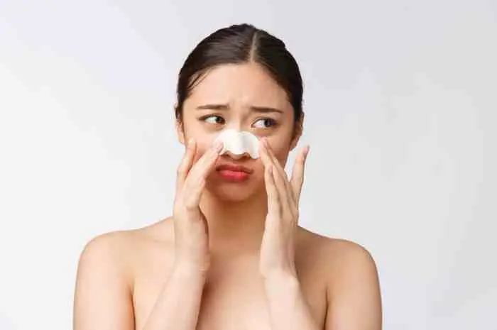 Tips to Remove Blackheads Effectively and Safely