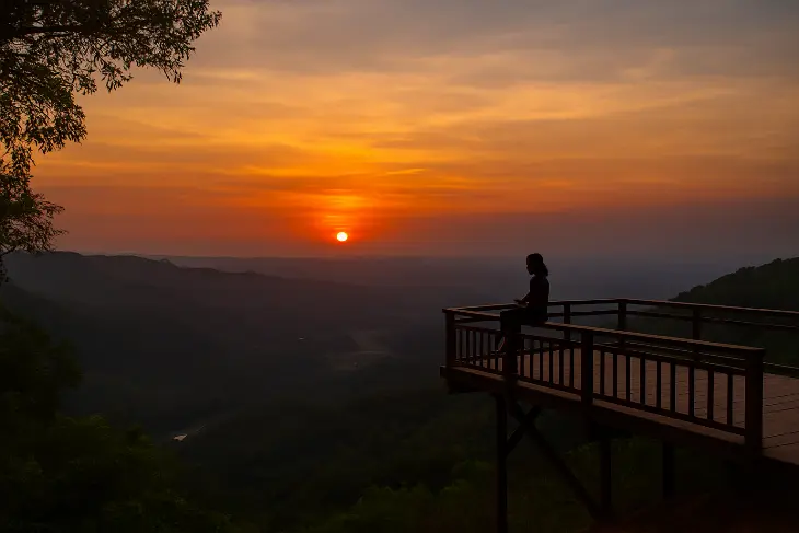Tempat Menikmati Sunset di Bantul: View Alam, Suasana Romantis, dan Spot Foto Kece!